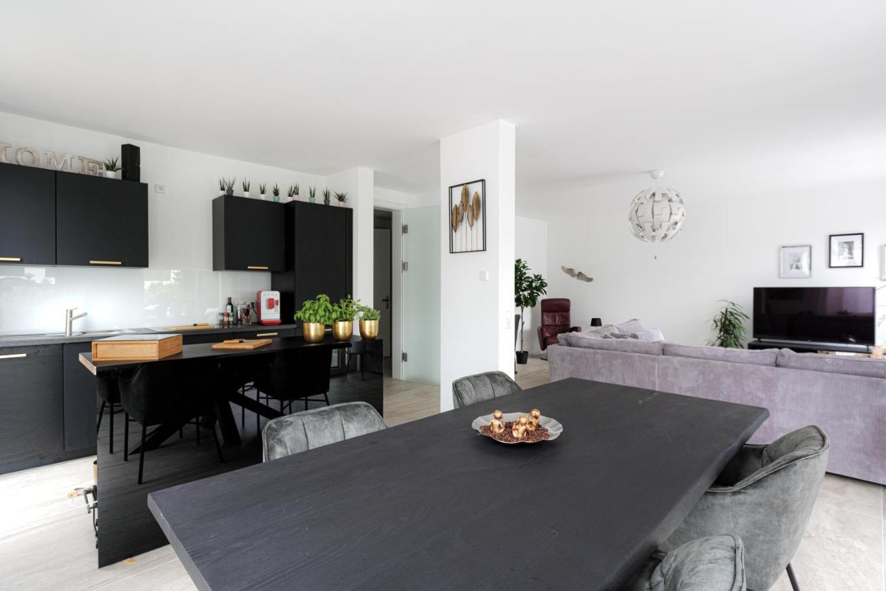 Lulex IV - Traumwohnung Terasse Garten In ノイス エクステリア 写真