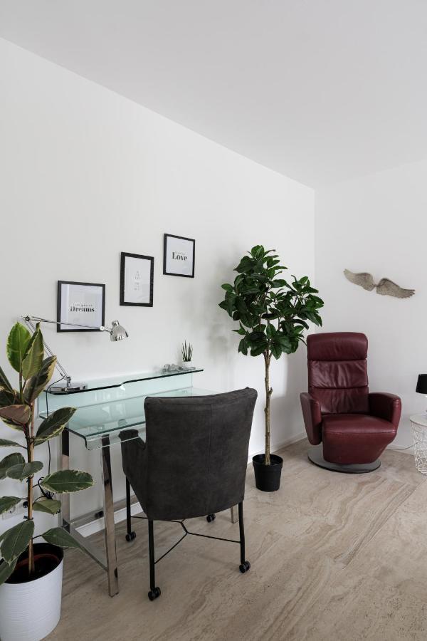 Lulex IV - Traumwohnung Terasse Garten In ノイス エクステリア 写真