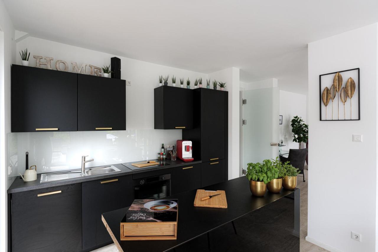 Lulex IV - Traumwohnung Terasse Garten In ノイス エクステリア 写真